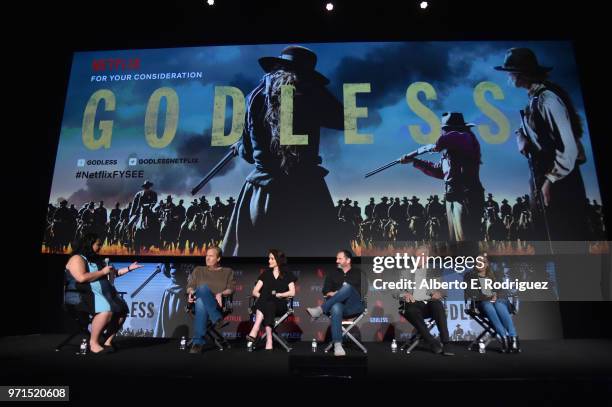 Moderator Jenelle Riley, actor Bill Pullman, actress Michelle Dockery, creator/writer Scott Frank, executive producer Casey Silver and actress...