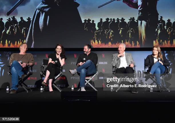 Actor Bill Pullman, actress Michelle Dockery, creator/writer Scott Frank, executive producer Casey Silver and actress Merritt Wever attend...