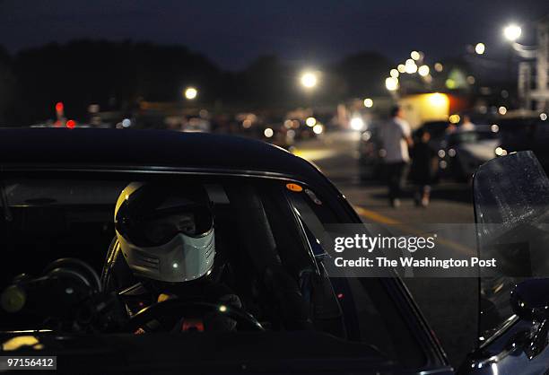 Sp/dragway DATE: May 08, 2009 NEG: 207636 CREDIT: Ricky Carioti / TWP. 75-80 Dragway in Monrovia, Md. Friday night races at 75-80 Dragway which was...