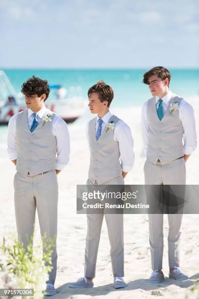 Where The Heart Is - After a turbulent few days in Turks & Caicos, the family starts to question if the wedding will actually take place. The moms...
