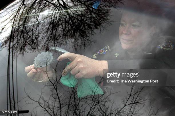 Gaithersburg, MD There are more car break-ins in Montgomery County than in the District. Thieves are going after GPS devices which leave rings on...