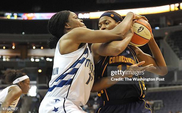 July 2008 CREDIT: Katherine Frey / TWP. Washington, DC. Mystics vs. Connecticut Sun @ Verzion Mystics Taj McWilliams-Franklin attempts to shut down...