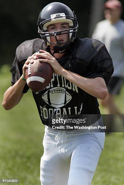 August 19, 2008 CREDIT: Mark Gail/TWP Chopticon, Md. ASSIGNMENT#:203217 EDITED BY: mg Chopticon's quarterback Leo Kyte in football practice Tuesday.