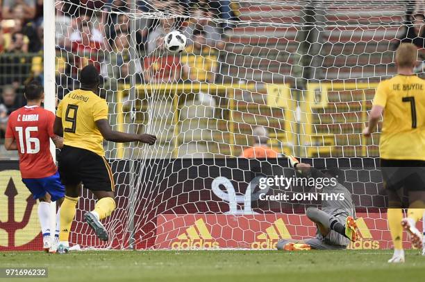 Belgium's forward Romelu Lukaku socres a goal during the international friendly football match between Belgium and Costa Rica at the King Baudouin...