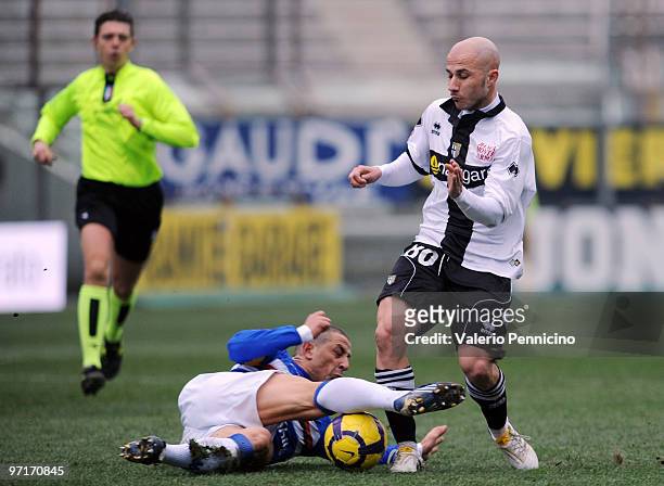Francesco Valiani of Parma FC competes for the ball with Angelo Palombo of UC Sampdoria during the Serie A match between Parma FC and UC Sampdoria at...