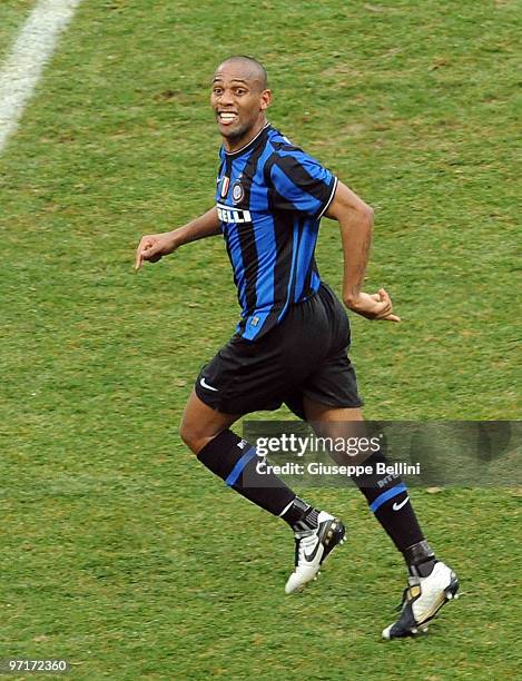 Douglas Maicon of Inter celebrates the goal during the Serie A match between Udinese and Inter at Stadio Friuli on February 28, 2010 in Udine, Italy.