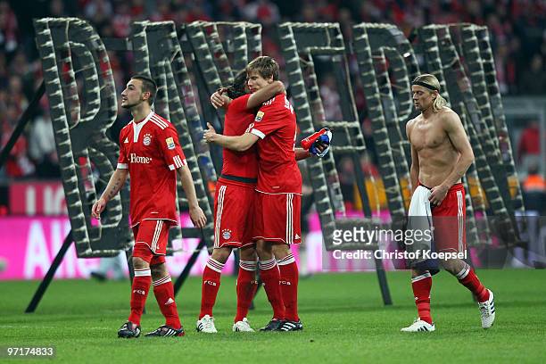 Diego Contento, Martin Demichelis, Holger Badstuber and Anatoly Tymoshchuk celebrate the 1-0 victory after the Bundesliga match between FC Bayern...
