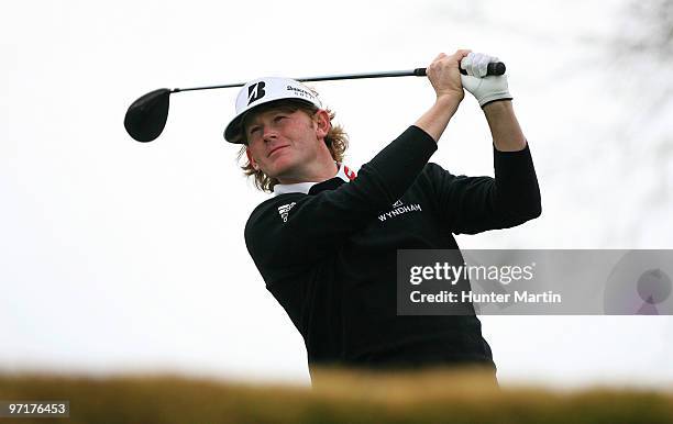 Brandt Snedeker hits his tee shot on the third hole during the final round of the Waste Management Phoenix Open at TPC Scottsdale on February 28,...
