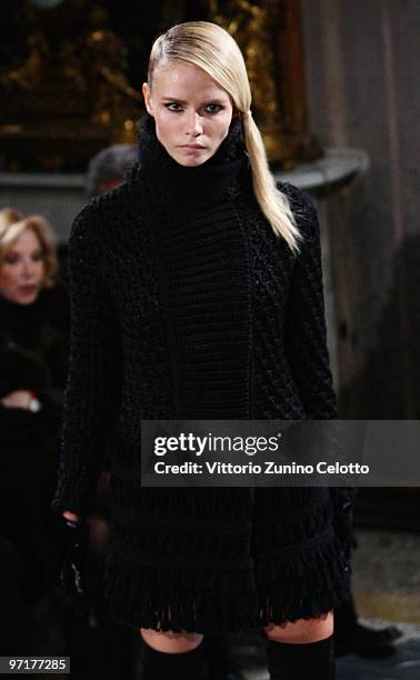 Model Natasha Polywalks the runway during the Ermanno Scervino Milan Fashion Week Autumn/Winter 2010 show on February 28, 2010 in Milan, Italy.