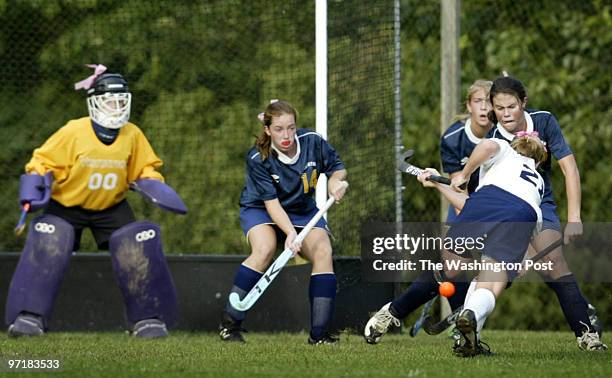 Neg#:159817 Photog:Preston Keres/TWP Holton-Arms, Bethesda, Md. Holton-Arms' Emily Tiernan scores the game's only goal late in the second half past...