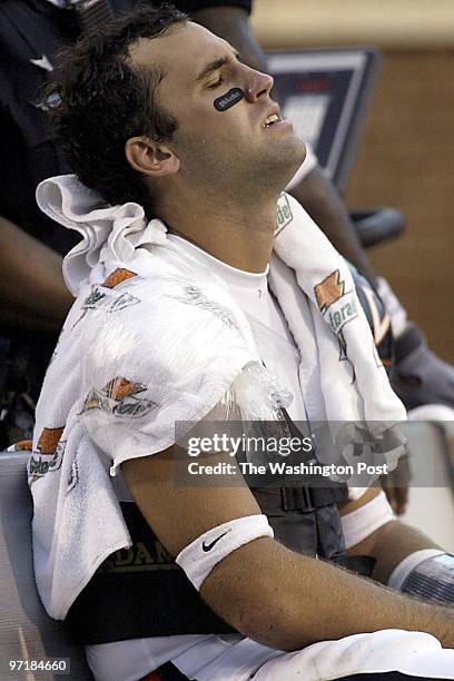 Neg#:146399 Photog:Preston Keres/TWP University of Virginia, Charlottesville, Va. Matt Schaub sits on the bench after injuring his shoulder in the...