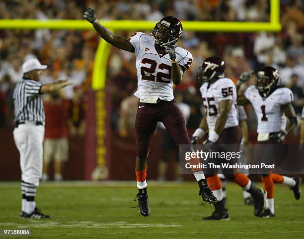 Neg#:158952 Photog:Preston Keres/TWP FedEx Field, Lancover, Md. Virginia Tech's James Griffin celebrate the missed field goal attempt by USC's Ryan...