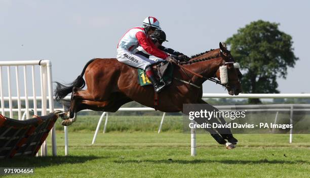 Jimmy Bell ridden by Sam Twiston-Davies in the Racing UK Club Day Handicap Hurdle at Bangor-on-Dee Racecourse. PRESS ASSOCIATION Photo. Picture date:...