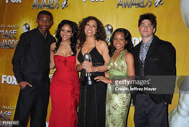 Actors Mishon Ratliff, Erica Hubbard, producer Kathleen McGhee-Anderson and Rhyon Brown and Robert Adamson of 'Lincoln Heights' winner of Outstanding...
