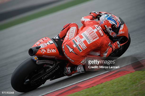 Casey Stoner of Australia and Ducati Marlboro Team rounds the bend during the day of testing at Sepang Circuit on February 26, 2010 in Kuala Lumpur,...