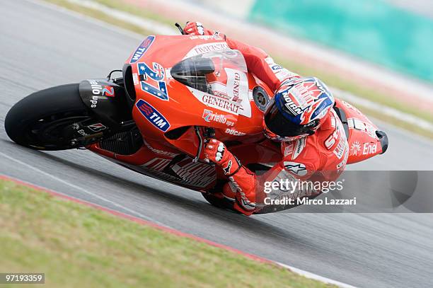 Casey Stoner of Australia and Ducati Marlboro Team rounds the bend during the day of testing at Sepang Circuit on February 26, 2010 in Kuala Lumpur,...