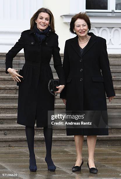 Princess Letizia of Spain and German First Lady Eva Luise Koehler smile upon their arrival at Bellevue palace on March 1, 2010 in Berlin, Germany. In...