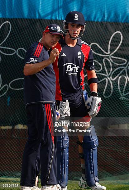England coach Andy Flower chats with batsman Craig Kieswetter during England nets practice at Sher-e Bangla cricket stadium on March 1, 2010 in...
