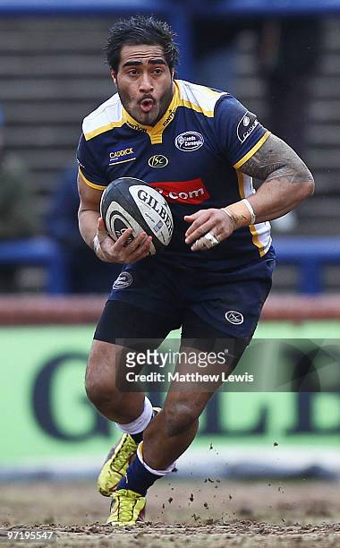 Henry Fa'afili of Leeds Carnegie in action during the Guinness Premiership match between Leeds Carnegie and London Wasps at Headingley Stadium on...