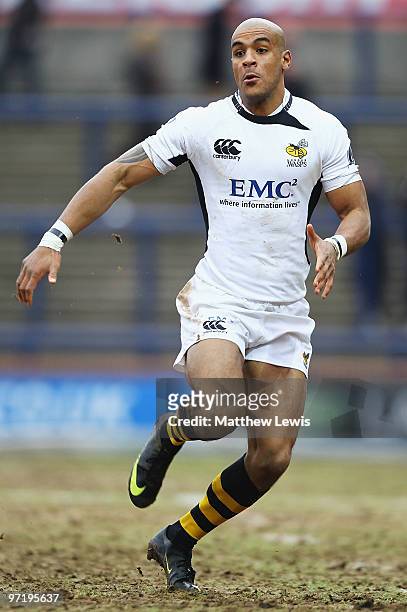 Tom Varndell of London Wasps in action during the Guinness Premiership match between Leeds Carnegie and London Wasps at Headingley Stadium on...