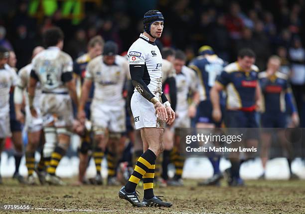 Danny Cipriani of London Wasps in action during the Guinness Premiership match between Leeds Carnegie and London Wasps at Headingley Stadium on...