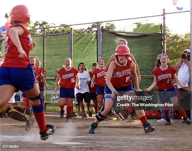 Woodwardt 126185 Virginia AA softball championship game:Park View vs. Broad Run at Radford University, Radford, VA. In the 12th inning, #2 Ashley...