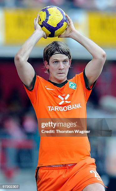 Peter Niemeyer in action during the Bundesliga match between FSV Mainz 05 and SV Werder Bremen at Bruchweg Stadium on February 27, 2010 in Mainz,...