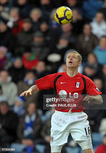 Fulham's Irish player Damien Duff controls the ball during their English Premier League football match against Blackburn Rovers at Ewood Park in...