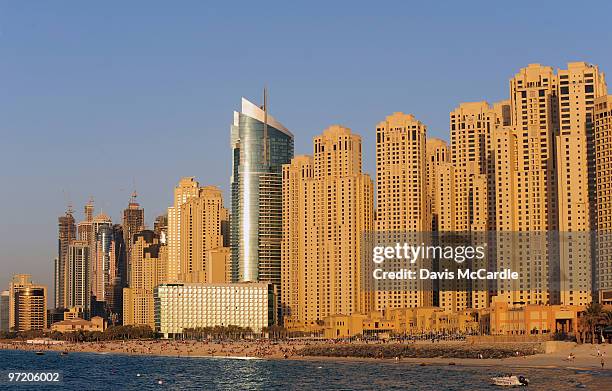 jumeirah beach in dubai - jumeirah beach stock pictures, royalty-free photos & images