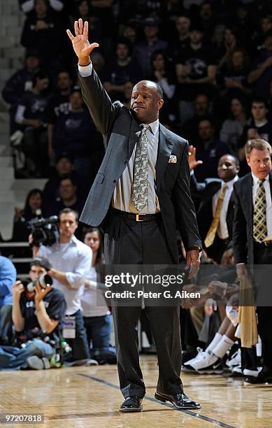 Head coach Mike Anderson of the Missouri Tigers signals in a play during a game against the Kansas State Wildcats on February 27, 2010 at Bramlage...