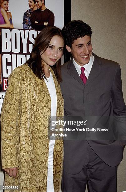 Actors Claire Forlani and Jason Biggs arrive for the premiere of the movie "Boys and Girls" at the Kips Bay Theater. They're both in the film.