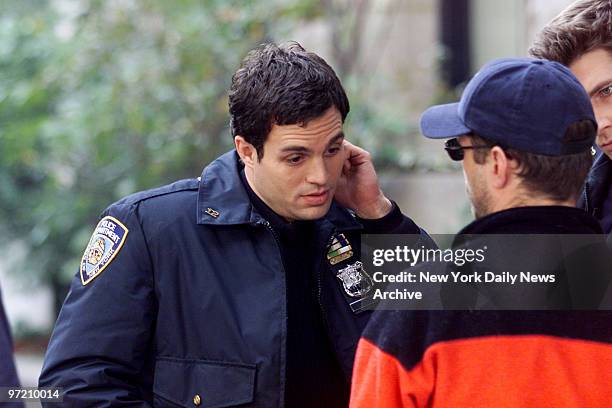 Actors Mark Ruffalo and Jason Priestley talk on the set while filming the movie "The Beat" near Gramercy Park.