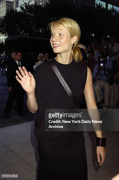 Actress Gwyneth Paltrow arrives at the Paris Theater for a screening of the movie "Butterfly" .