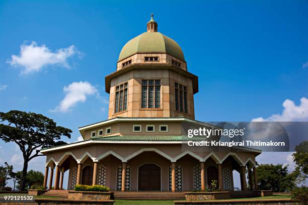 the bahá’í house of worship, uganda. - bahais stock pictures, royalty-free photos & images