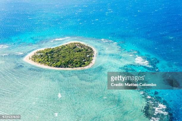 aerial view of tavarua, heart shaped island, mamanucas, fiji - south pacific ocean bildbanksfoton och bilder