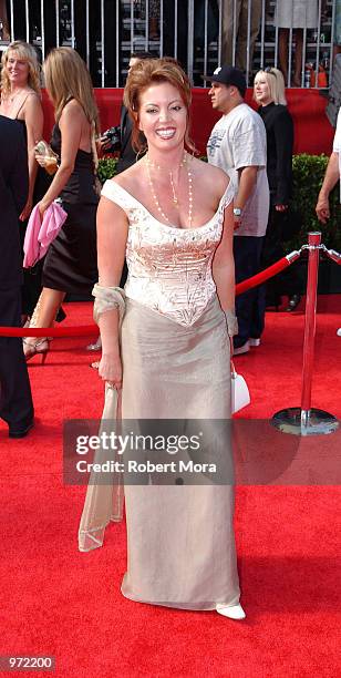Los Angeles Lakers President Jeanie Buss arrives for the 10th Annual ESPY Awards at the Kodak Theatre on July 10, 2002 in Hollywood, California.