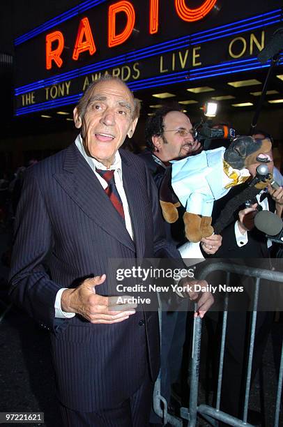 Abe Vigoda appears good natured about not being admitted into Radio City Music Hall where the 2007 Tony Awards were being held. Next to him is Robert...