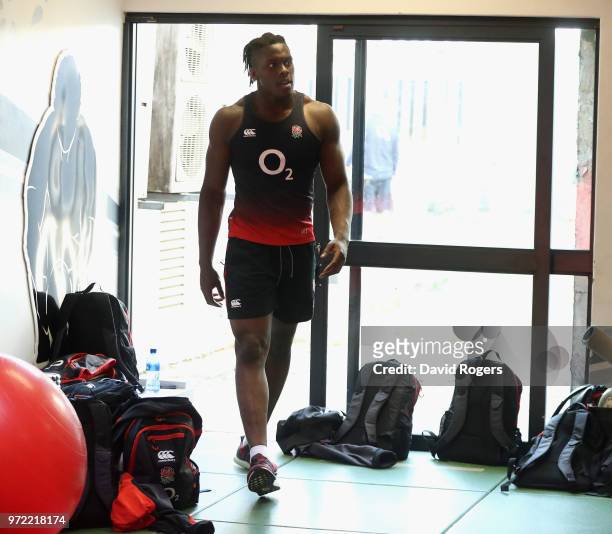 Maro Itoje walks into the gym during the England gym session held at Kings Park Stadium on June 12, 2018 in Durban, South Africa.