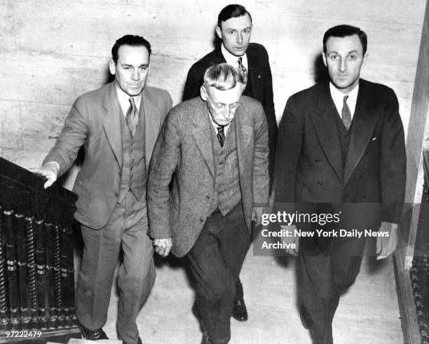 Albert Fish enters court with police.