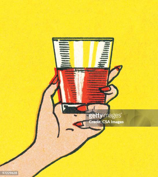 illustrations, cliparts, dessins animés et icônes de drink in the hand - optimisme