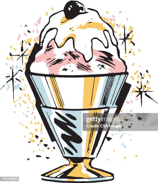 illustrazioni stock, clip art, cartoni animati e icone di tendenza di ice cream - coppa gelato