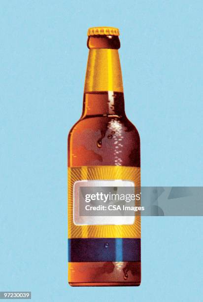 beer bottle with blank label - bierflaschen stock-grafiken, -clipart, -cartoons und -symbole