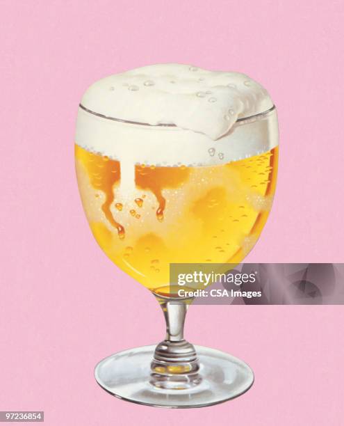 glass of beer - ワイングラス点のイラスト素材／クリップアート素材／マンガ素材／アイコン素材