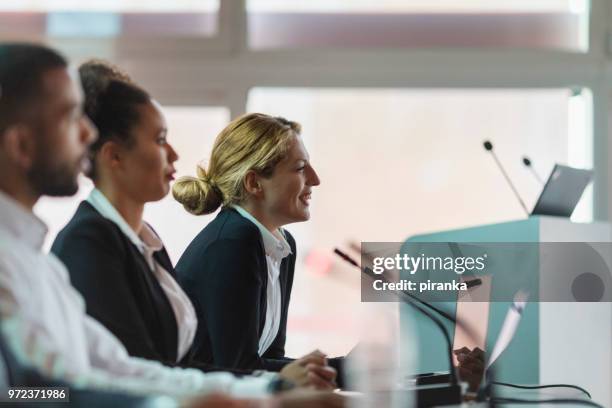 committee members - presidente de empresa imagens e fotografias de stock