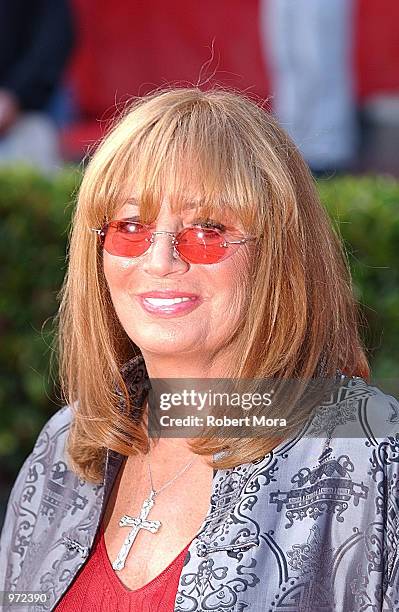 Producer/Director Penny Marshall arrives for the 10th Annual ESPY Awards at the Kodak Theatre on July 10, 2002 in Hollywood, California.