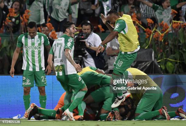 Vladimir Hernandez of Nacional celebrates after scoring the first goal of his team during the second leg match between Atletico Nacional and Deportes...