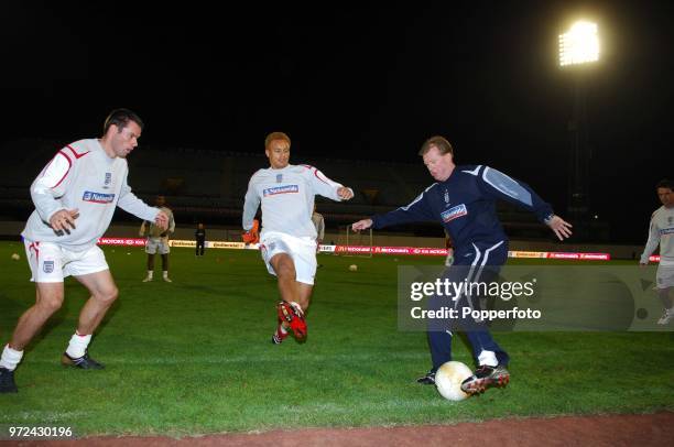 England manager Steve McClaren with England footballers Jamie Carragher and Wes Brown during a training session prior to the Euro 2008 Group 5...