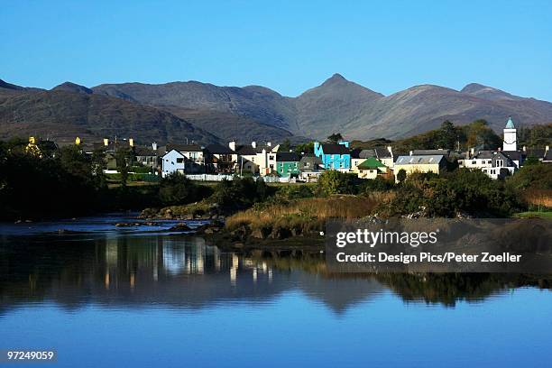 sneem, river sneem, iveragh peninsula, ring of kerry, county kerry, ireland - sneem stock pictures, royalty-free photos & images