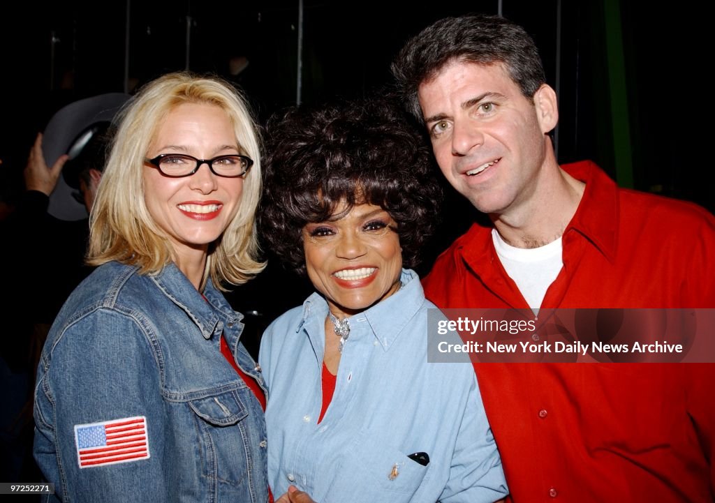 Eartha Kitt (center) with daughter Kitt Shapiro and future s