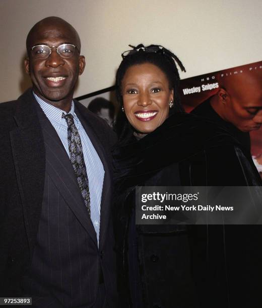 Smith and husband Dan Gasby attend the premiere of the HBO movie "Disappearing Acts" at the DGA Theater on W. 57th St.